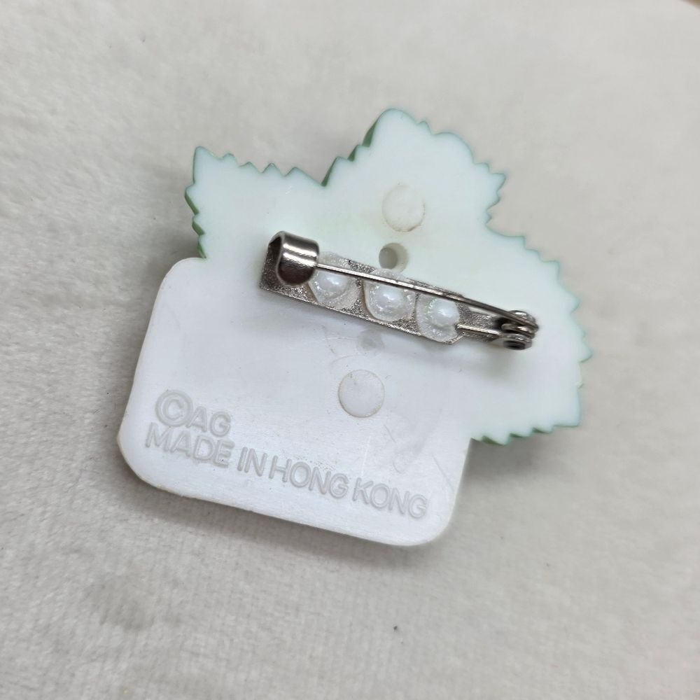 AG 'Happy Mother's Day' plastic Brooch - Picture 4 of 4